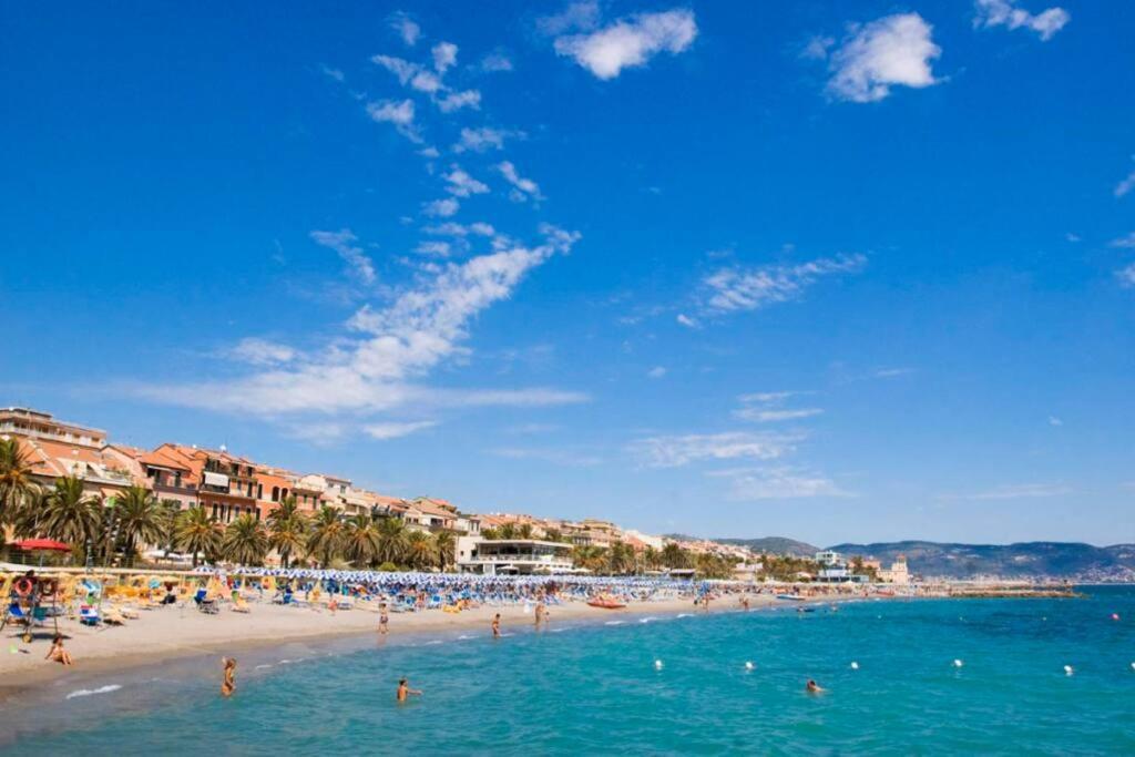 Апартаменты Loano Mare Экстерьер фото